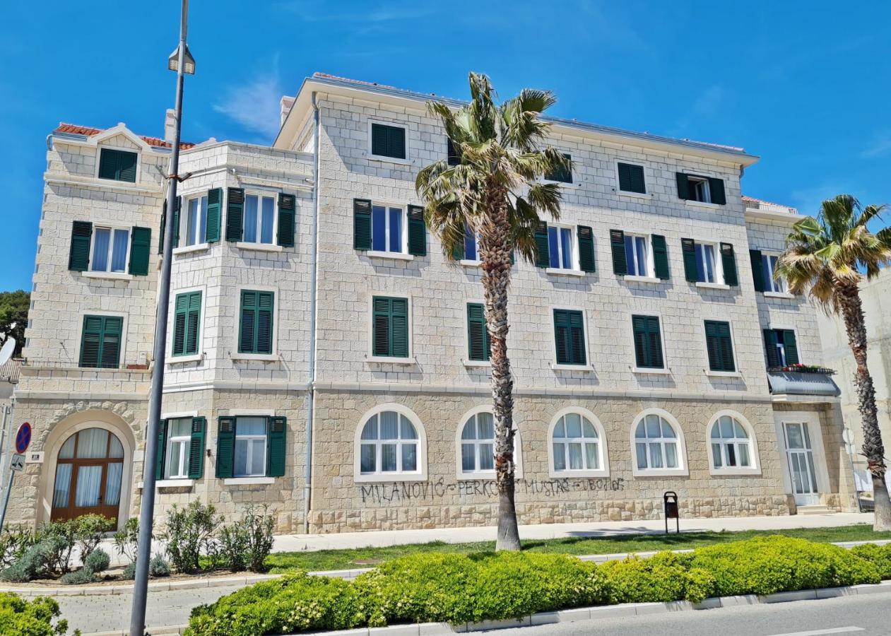 The View Apartment Split Exterior photo